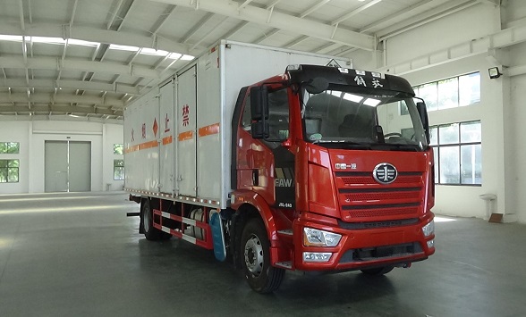 解放J6爆破器材运输车 解放J6爆破器材运输车