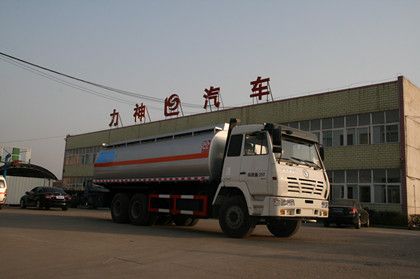陕汽牌 21.5方供液车 陕汽牌 21.5方供液车