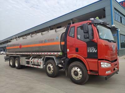 解放(国五)32方运油车 解放(国五)32方运油车