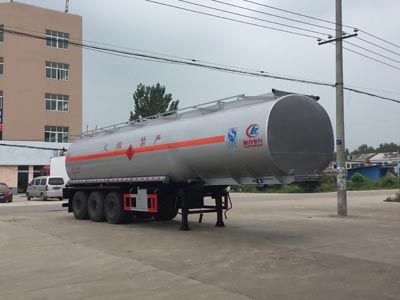 38.9方(国五)运油半挂车 38.9方(国五)运油半挂车