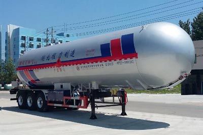 CLW9405GYQC型液化气体运输半挂车 CLW9405GYQC型液化气体运输半挂车