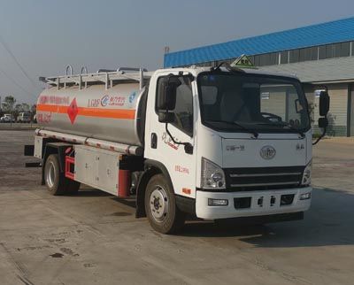 解放(国六)8方运油车 解放(国六)8方运油车