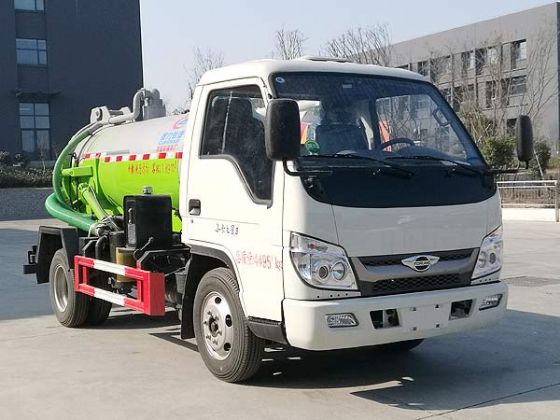 福田(国六)2.5方吸污车 福田(国六)2.5方吸污车